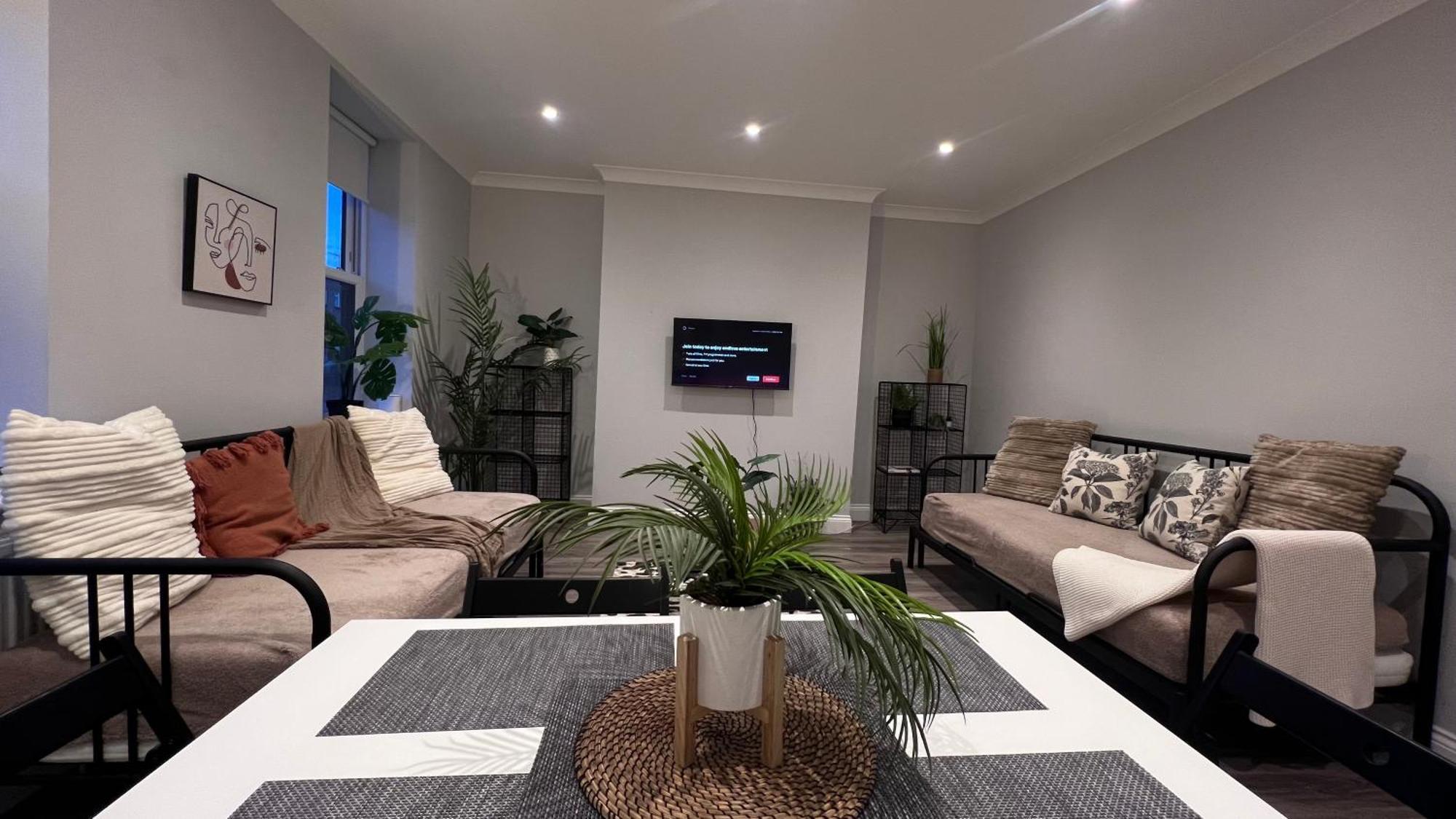 Beautiful Apartment In Camden Town Лондон Екстер'єр фото